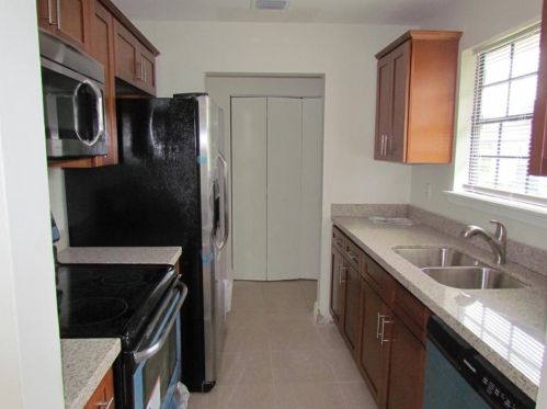 237 11th Ave, Delray Beach FL  33444-1529 exterior