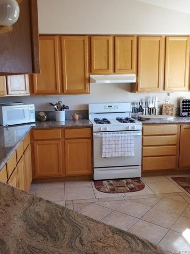 2005 Desert Palms Dr, Bullhead City AZ  86426-8848 exterior