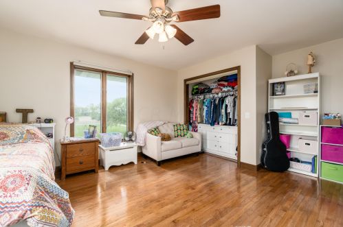 1320 Old Springfield Rd, London OH  43140-9202 exterior