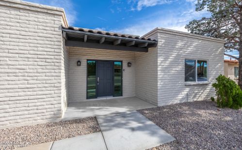 1005 La Higuera, Green Valley, AZ 85614-2118