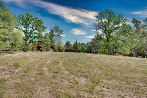 3120 Humphrey Rd, Loomis CA  95650-9095 exterior