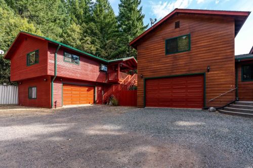 4116 Blackhawk Dr, Willits CA  95490-8777 exterior