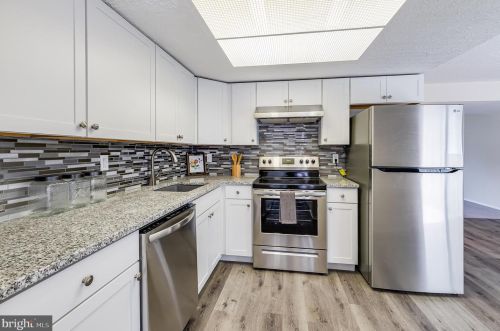 30 Roxborough Pl, Willingboro NJ  08046-4015 exterior