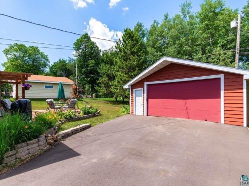 815 Almac Dr, Duluth MN  55810-2744 exterior