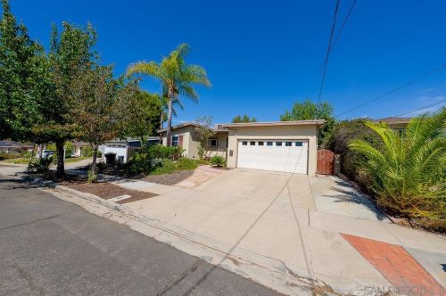 5105 Gary St, San Diego, CA 92115-2636