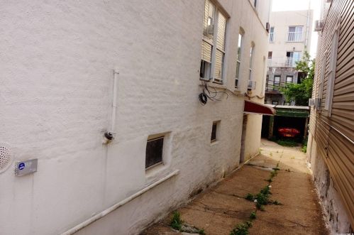 28-16 37th St, Long Island City, NY 11103-1119