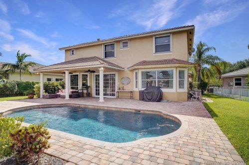 1885 139 Ter, Hollywood FL  33028-2837 exterior