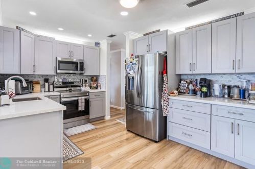 5640 Spindle Palm Ct, Delray Beach, FL 33484-1091