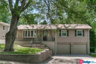 9749 Grant St, Omaha, NE 68134-5619