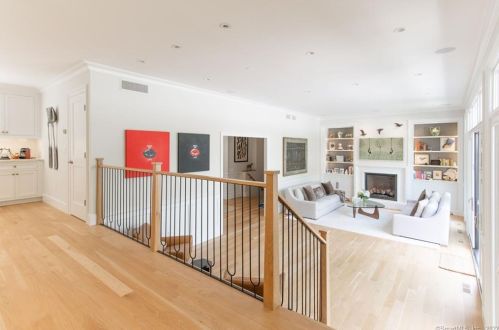 20 Hidden Brook Dr, Brookfield Center CT  06804-1306 exterior