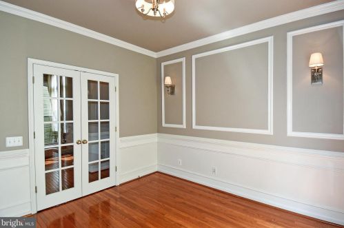 6022 Slippery Rock Rd, Haymarket VA  20169-3312 exterior