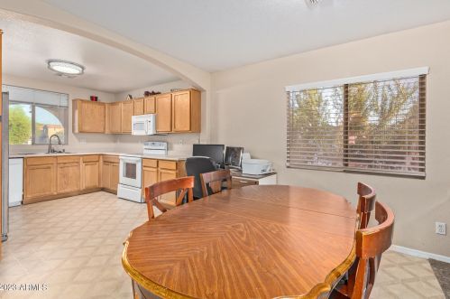 2652 84th Gln, Tolleson AZ  85353-8980 exterior
