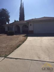 3621 Planz Rd, Bakersfield, CA 93309-6053