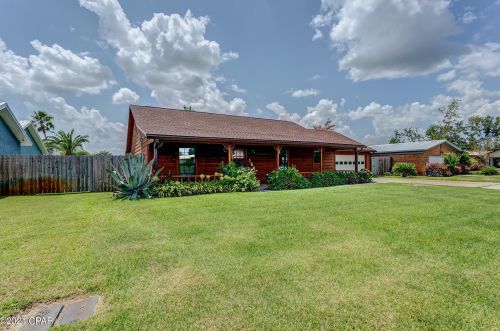 164 Derby Woods Dr, Lynn Haven, FL 32444-3316