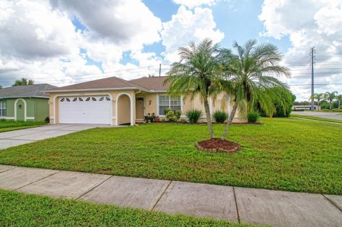 7128 Planza Ct, New Port Richey, FL 34653-2440