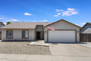 3907 Salter Dr, Glendale, AZ 85308-4779