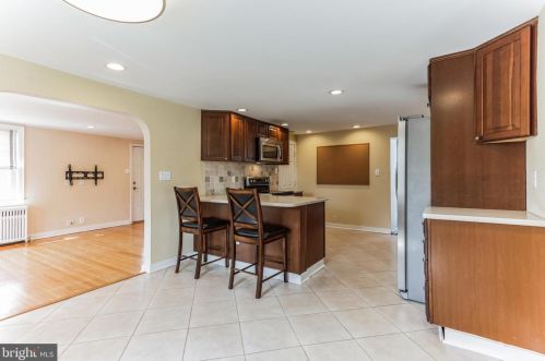 501 Delaware Ave, Lansdale PA 19446-3419 exterior