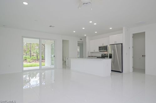 722 Ashland St, Lehigh Acres FL 33974-4741 exterior