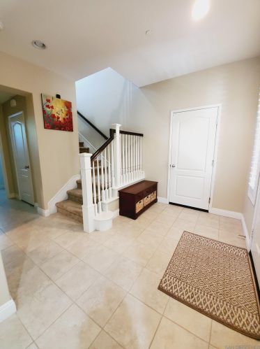 1053 Breakaway Dr, Oceanside, CA 92057-1912
