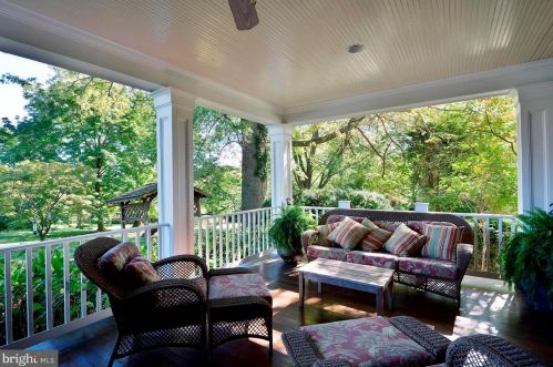 9414 Georgetown Pike, Great Falls VA  22066-2735 exterior