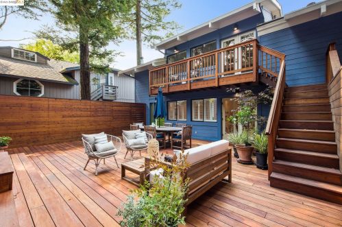 2824 Burton Dr, Oakland, CA 94611-1702