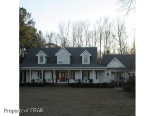 2111 Altitude Dr, Fayetteville, NC 28312-9105