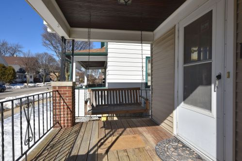 1554 72, Milwaukee WI 53214-4702 exterior