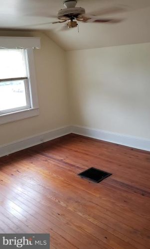 85 Clark St, Harrington DE  19952-1246 exterior