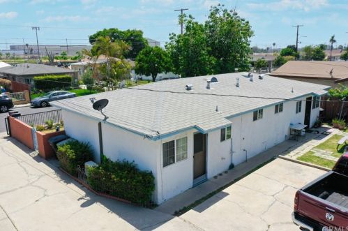 5251 Fostoria St, Bell CA 90201-6231 exterior