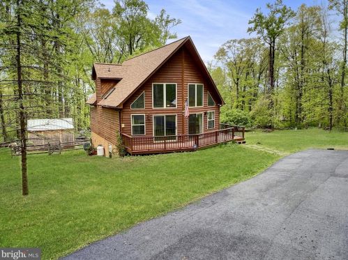 91 Rocky Mount Rd, Linden, VA 22642-5210