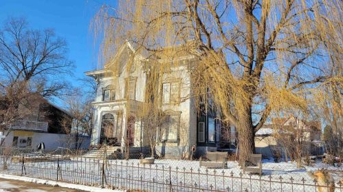 133 Division St, Fond Du Lac, WI 54935-4029
