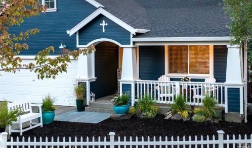1847 Wright St, Santa Rosa, CA 95404-2962