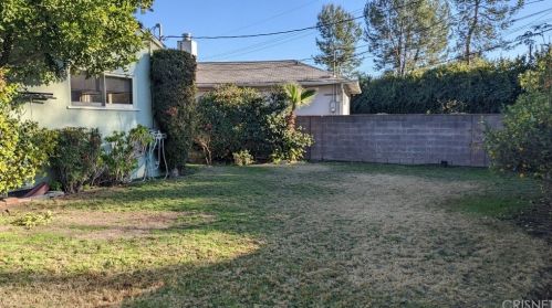 5417 Wortser Ave, Van Nuys CA  91401-5432 exterior