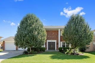 753 Marlene Dr, Gretna, LA 70056-7639