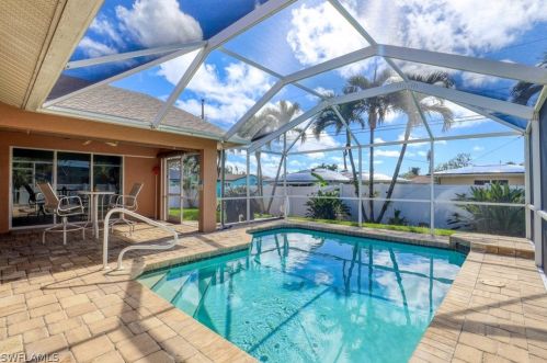 218 46th Ln, Cape Coral, FL 33904-8503
