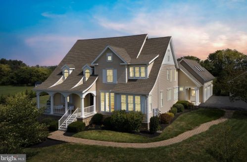 20 Peyton Dr, Carlisle, PA 17015-8548