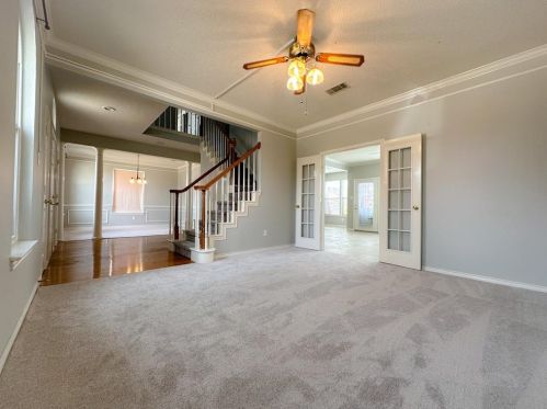 2124 Liverpool Dr, Plano TX  75025-3347 exterior
