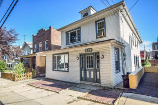 312 239th St, Bronx, NY 10470-1812