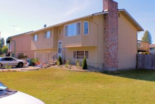 6513 57th Pl, Marysville, WA 98270-9531