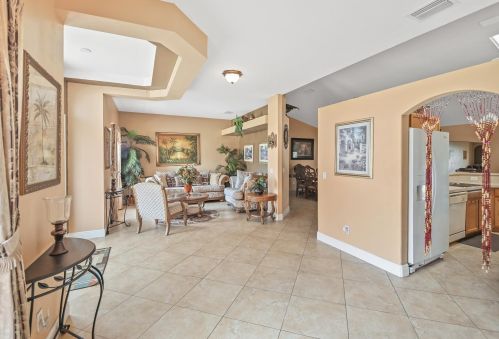 1211 Minyo Ave, Fort Pierce, FL 34953-5010