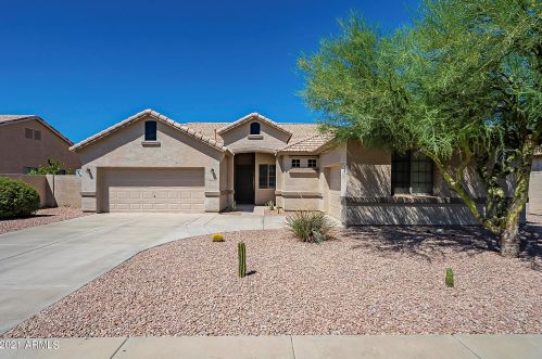 2936 Hazeltine Way, Chandler, AZ 85249-5025