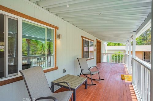 18318 Eucalyptus Ave, Lake Elsinore CA  92532-2084 exterior