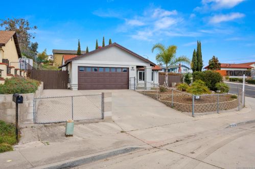 5998 Grewia St, San Diego, CA 92114-6623