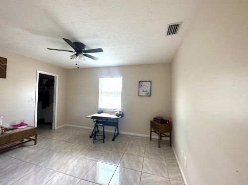 2062 Floresta Dr, Fort Pierce FL  34984-4706 exterior