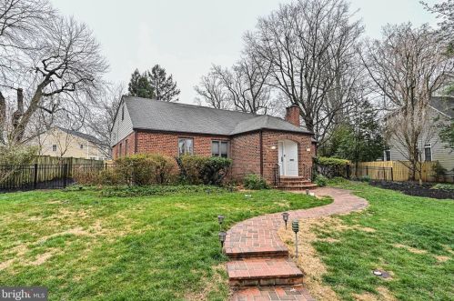 503 Dorchester Rd, Falls Church, VA 22046-2603