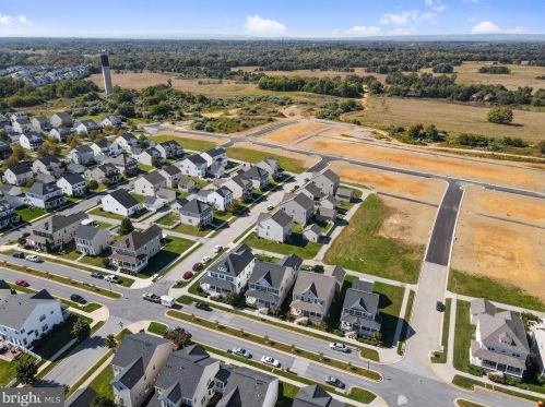 445 Lord Fairfax St, Charles Town WV  25414-2603 exterior