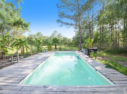 2044 Ridge Meadow Dr, Lakeland, FL 33809-1138