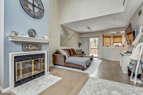 66 Ryan Ln, Lincoln Park, NJ 07035-2129