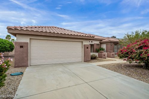 17673 Escalante Ln, Sun City, AZ 85374-6357
