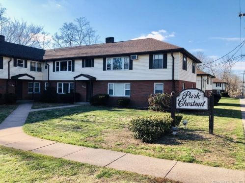 128 Park St, Manchester, CT 06040-5938